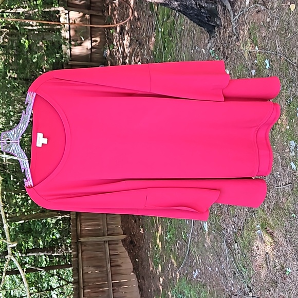 Avenue Top Double Bell Sleeve Relaxed Blouse  Deep Red Women's Plus Size 18/20 - Picture 8 of 16